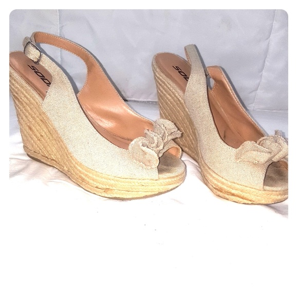 Cute Summer Wedges - Picture 1 of 1